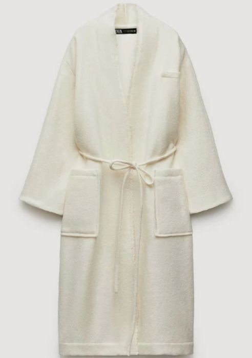 Тънко палто Zara Monteco