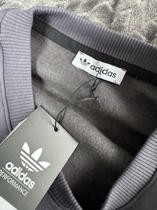 Compleu Adidas L Model Nou
