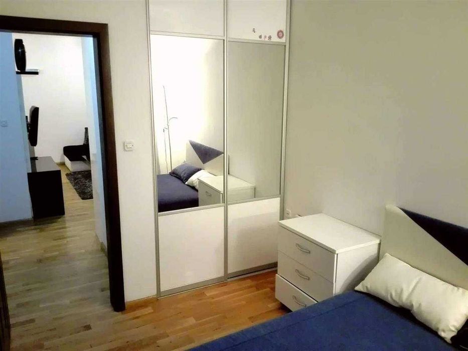 Дава се под наем Двустаен апартамент в Пловдив, Център - 65 кв.м за 265.2 € - Снимка #3