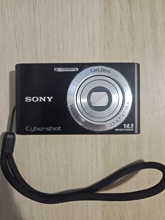 Aparat foto colecție Fujifilm Sony Skinna