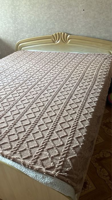 Отдам даром кровать 160*200