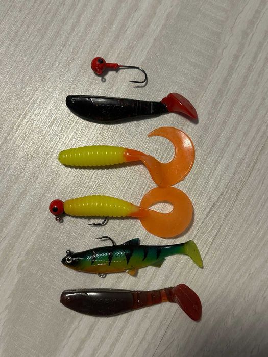 Undita Pescuit Set Naluci