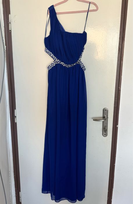 Дълга рокля, вечерна рокля