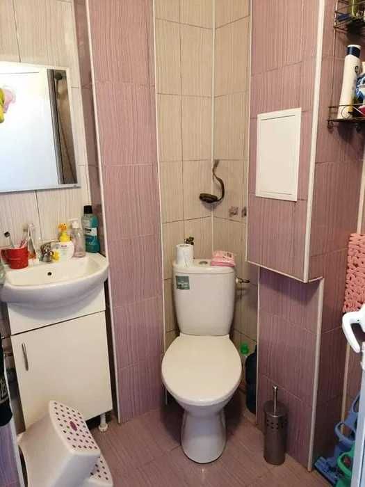 Дава се под наем Двустаен апартамент в Бургас, Славейков - 42 кв.м за 140 € - Снимка #1