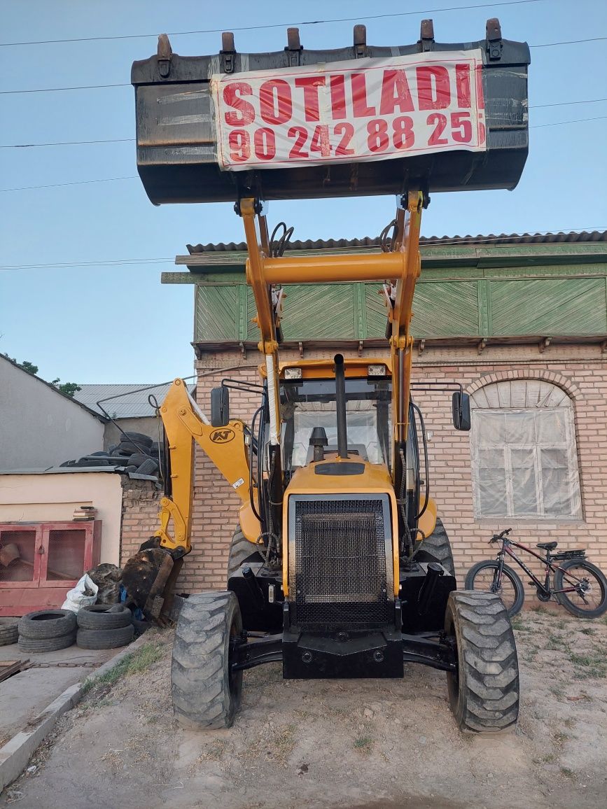 Pagruzchik Traktor