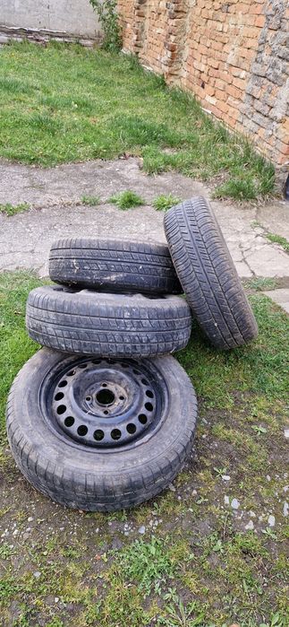 Jante tabla cu cauciucuri 175/65 r14