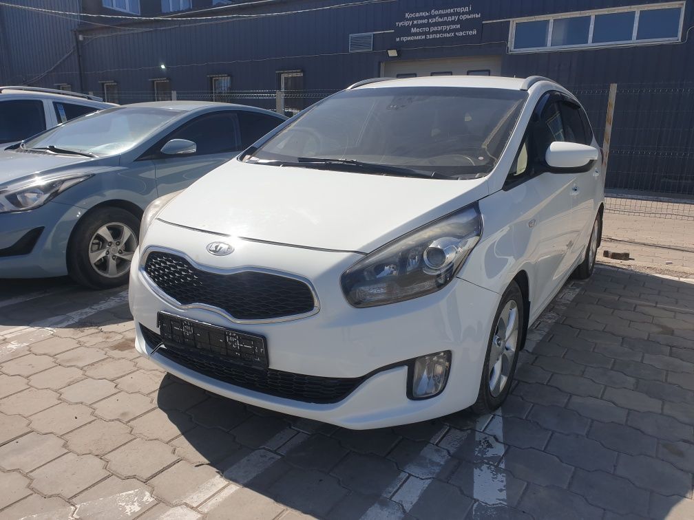 Kia Carens 2013г.в