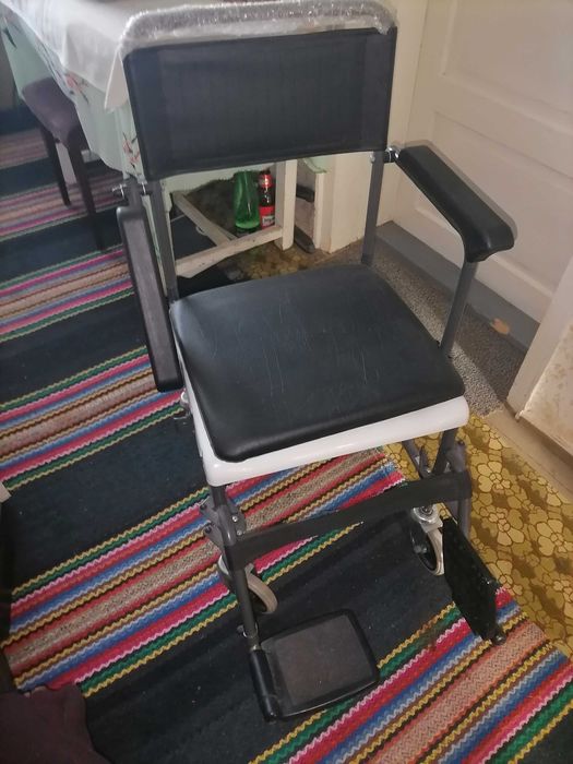 Инвалидна количка