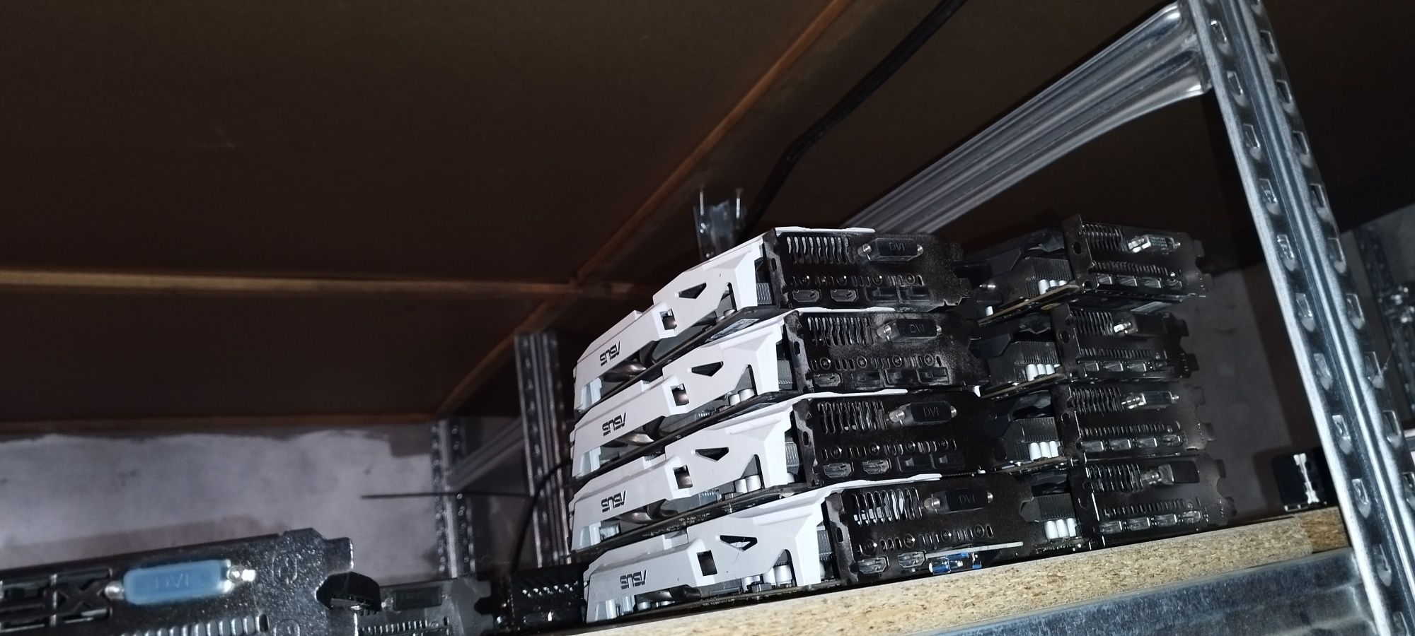 Продавам mining ферма