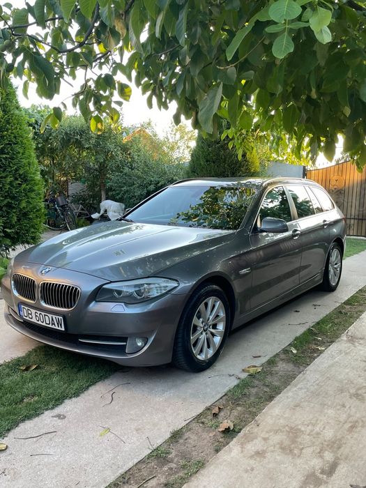 Vând bmw f 11 525d 2012