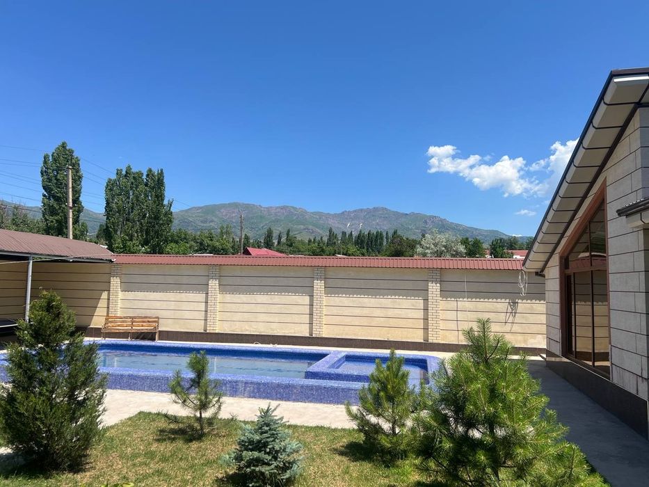 Oqtosh dacha oila va ulfatlar uchun