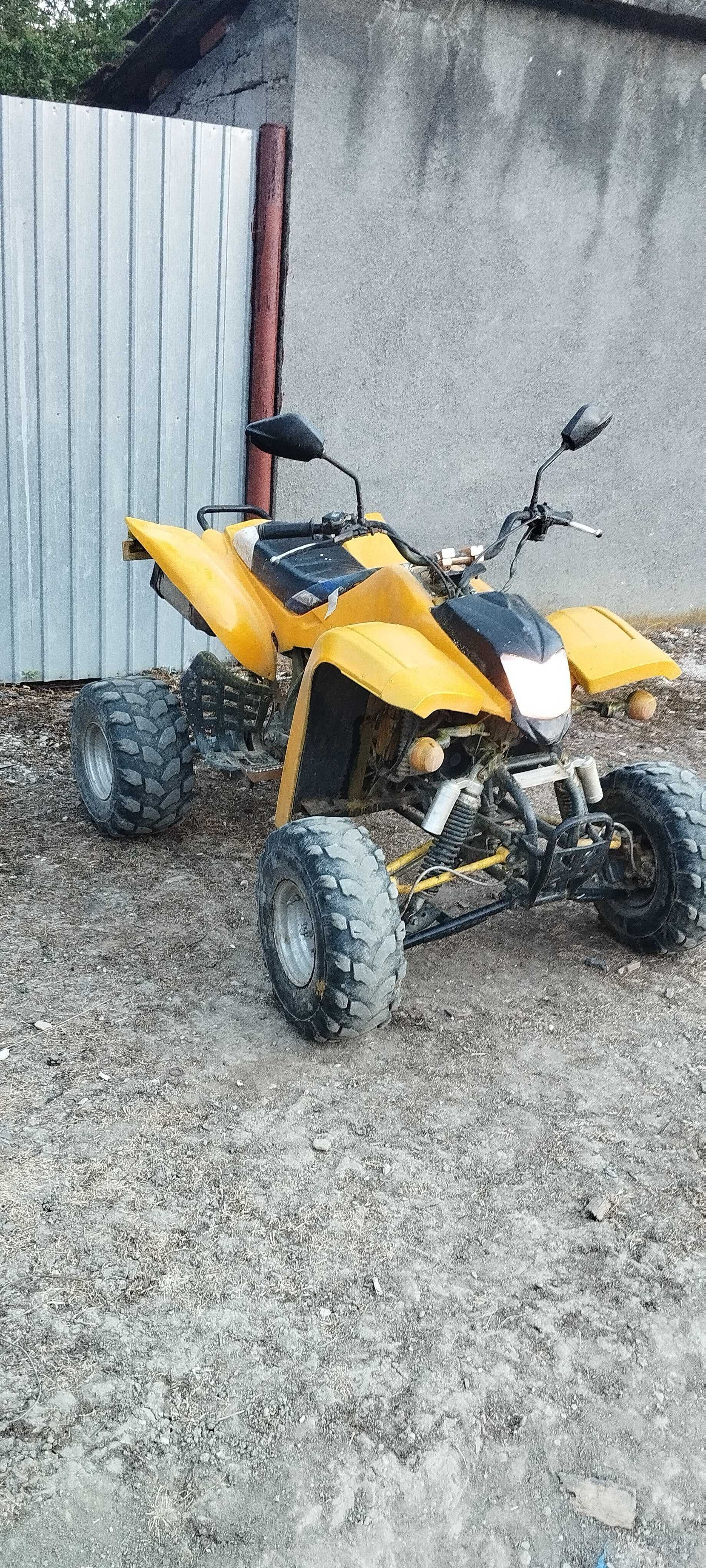 Vând atv Bashan 200cc