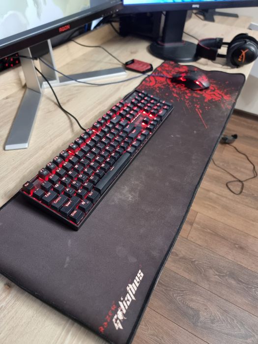 Productivity Gaming сет ъп монитор AOC Agon, Benq razer redragon