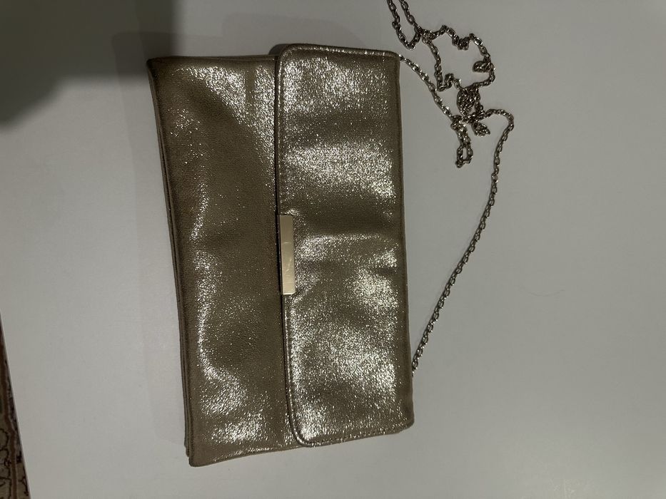 Сумка клатч золотого цвета