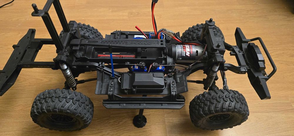 Traxxas trx-4, Land Rover Defender