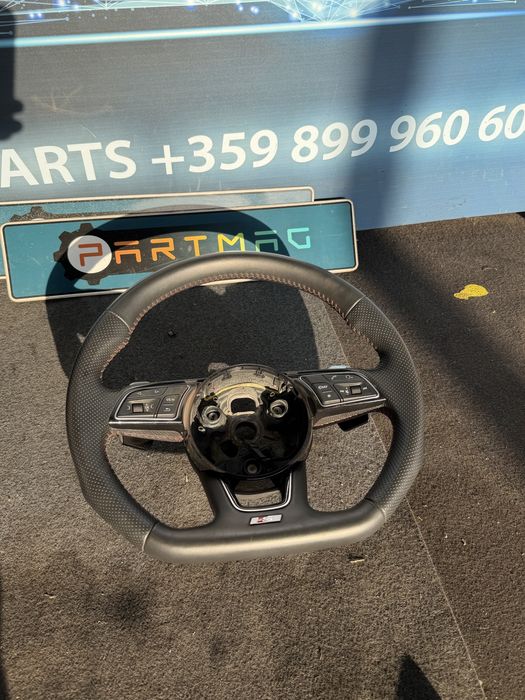 Оригинален волан за Ауди Audi A4 A5 Q5 A6 8w0419689 рязан скосен Sline