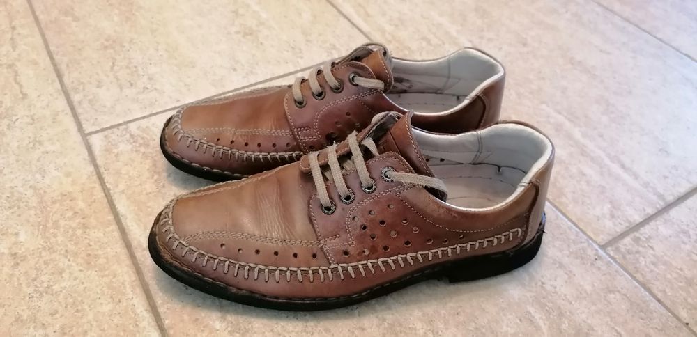 Pantofi piele perforata Gitanos