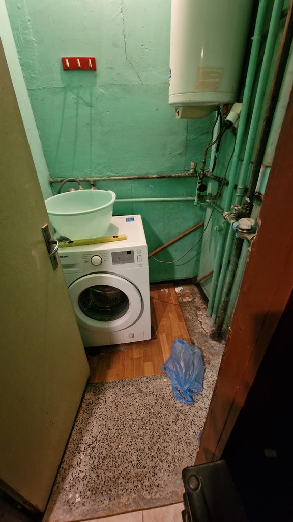 Продава се Четиристаен апартамент в Търговище, Малчо Малчев - 105 кв.м за 1093 €/кв.м - Снимка #8