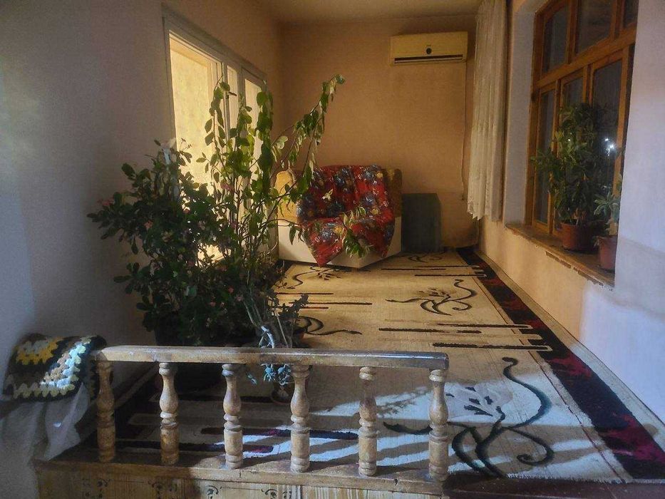 СРОЧНО !! Продаётся квартира в Яшнабаде 3/2/5 ( 78 кв/м ) Тузел 2