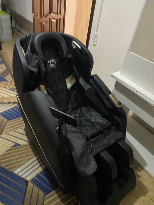 Массажное кресло