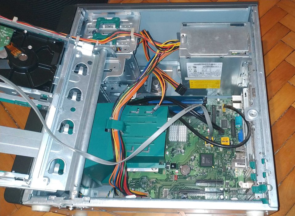 Unitate PC, Core 2 Duo E8300, 4GB DDR3, 500GB HDD