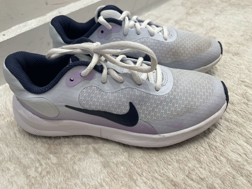 Маратонки Nike-33,5 номер