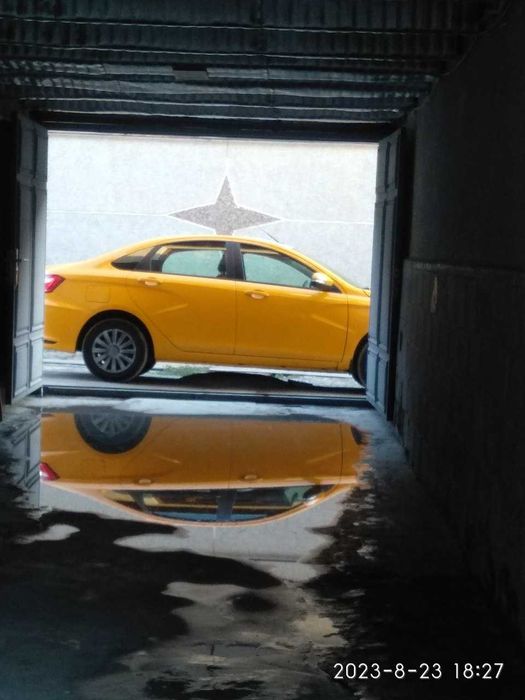 Lada Vesta 2019 yil naqdga sotiladi