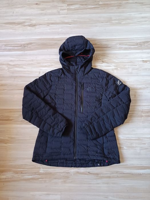 Оригинално дамско пухено яке Revolution Race Flex Down Jacket