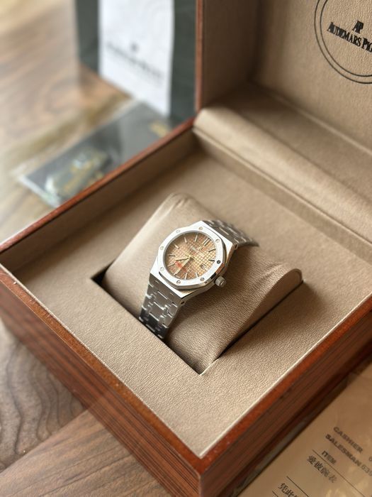 Audemars Piguet Royal Oak 33 mm Quartz - дамски модел