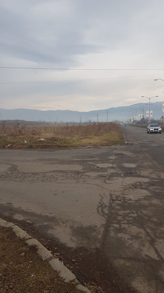 Продава се Парцел в Кюстендил, Промишлена зона - Изток - 7700 кв.м за 46 €/кв.м - Снимка #7