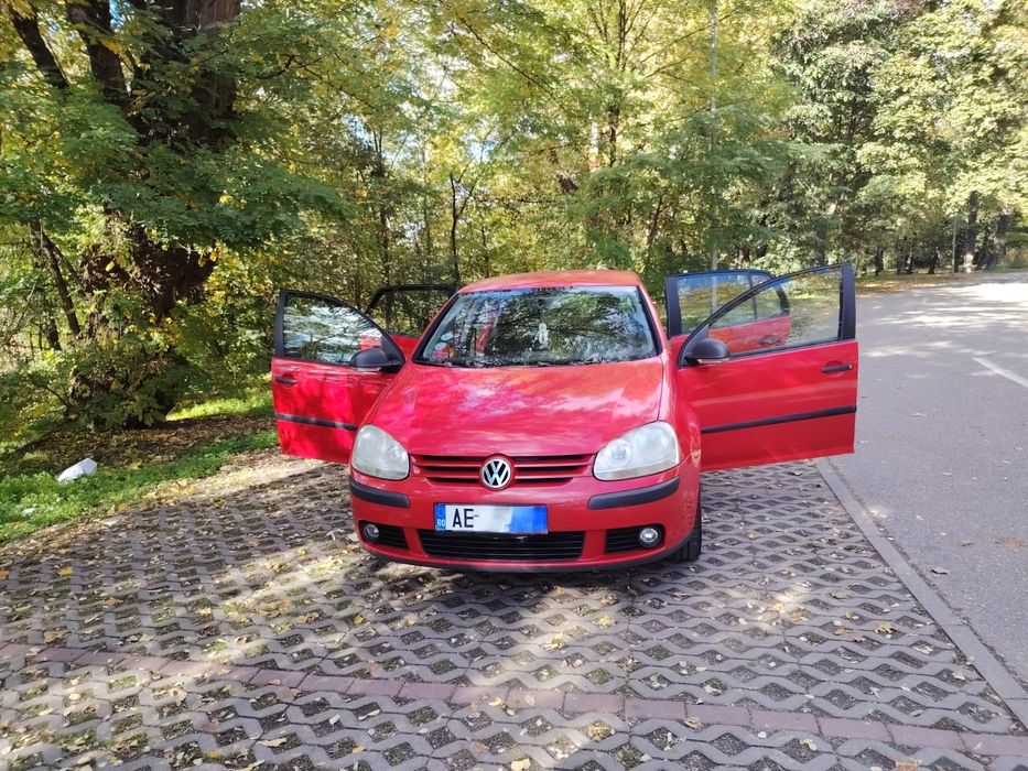 Vând  Vw golf 5.