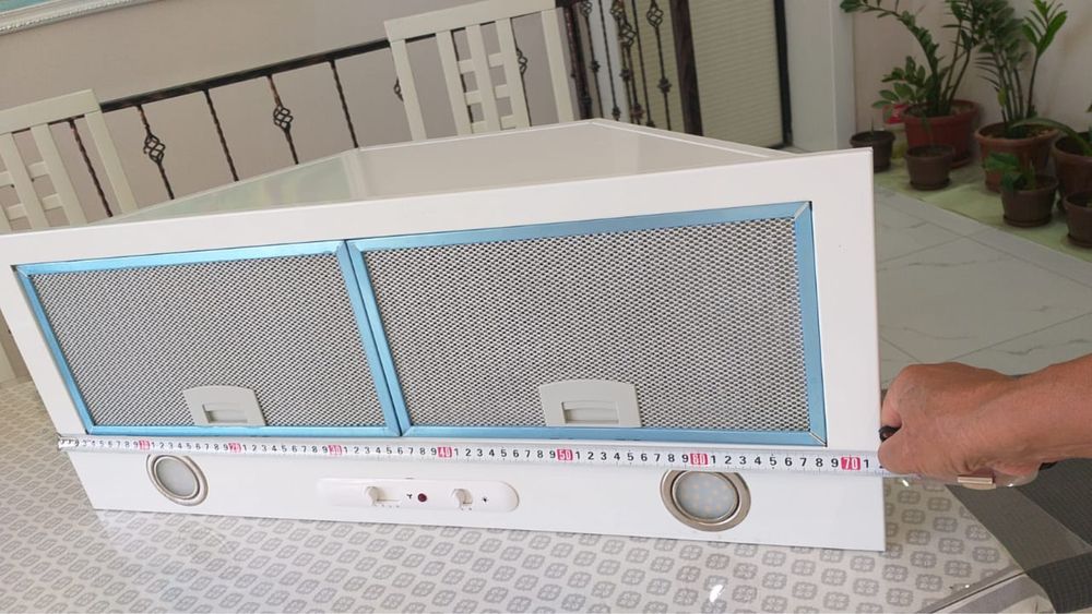 Вытяжка Эликор, Россия 72см