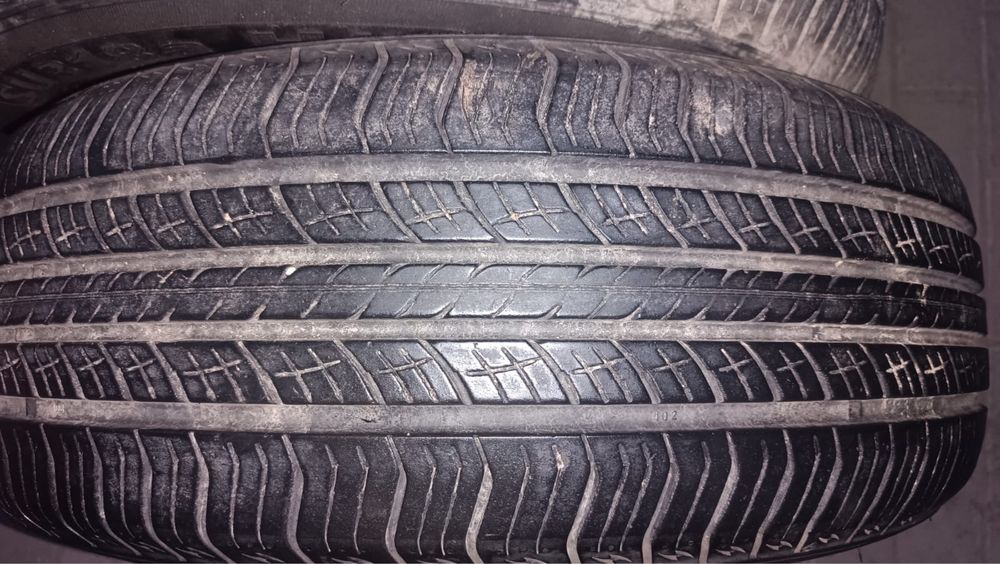 Продам шины R17 писать звонить на ватсап