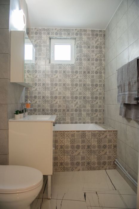 Inchiriez apartament in regim hotelier zona mall