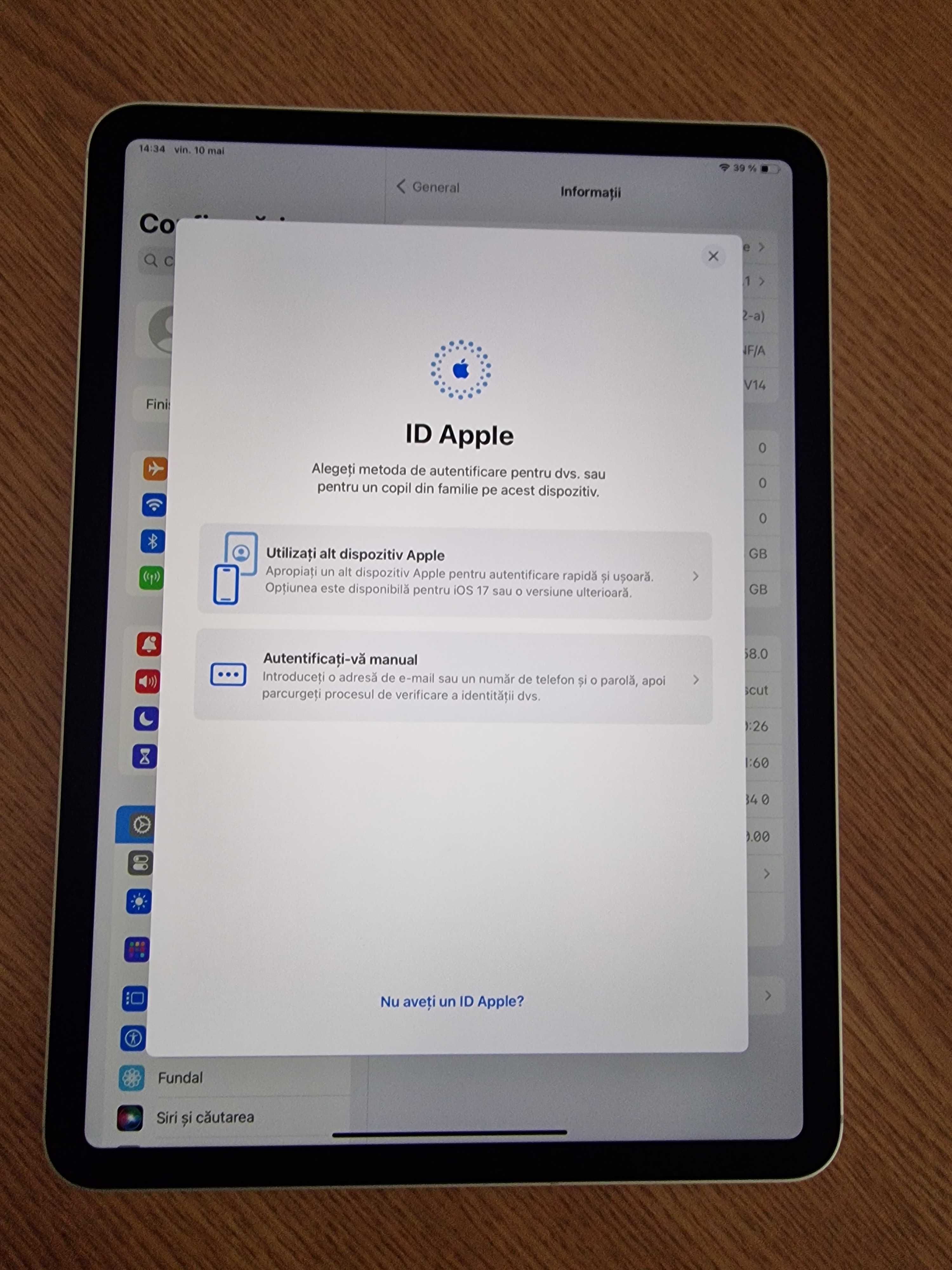 iPad Pro 11 inchi (generația a 2-a) , cu SIM , 128 GB , impecabil !