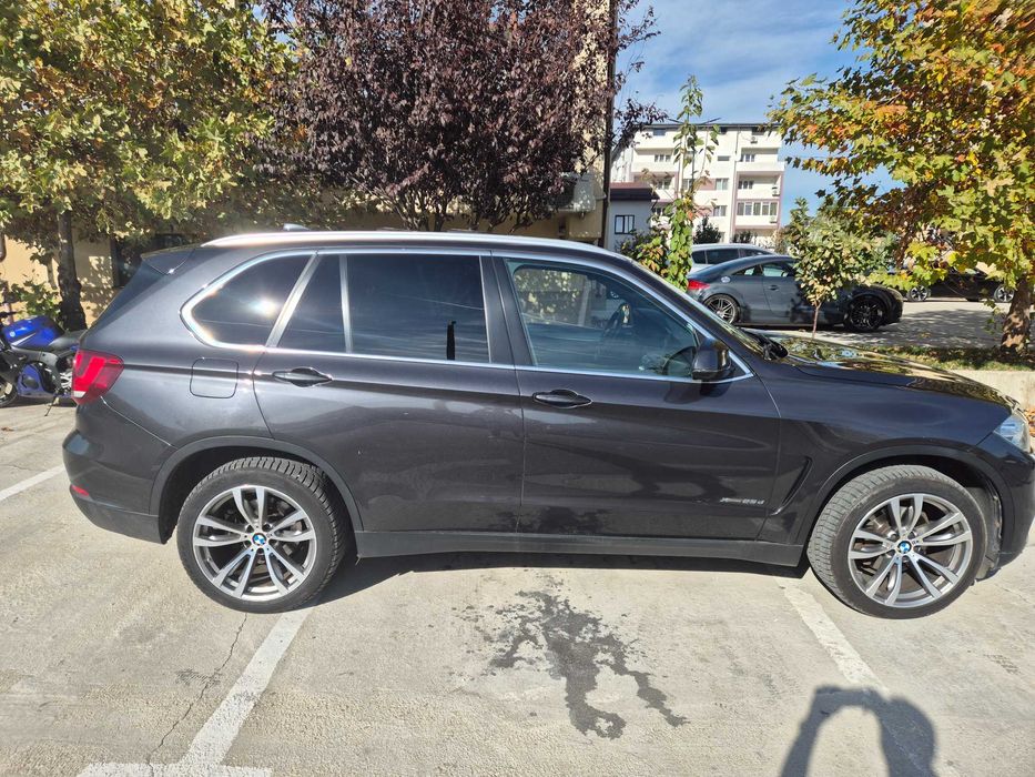BMW X5 2.5D Xdrive motor 2000 , 2015