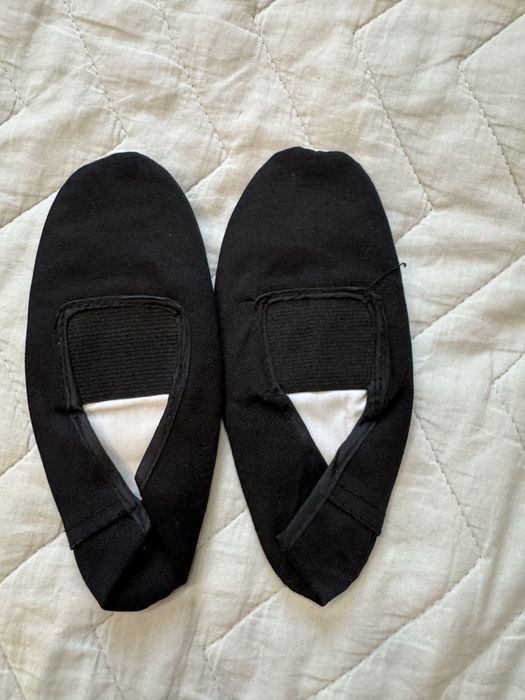 Продам новые чешки