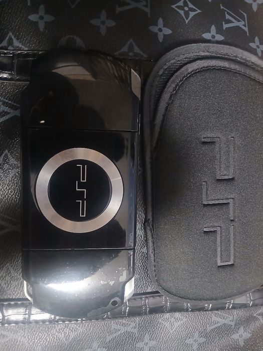 Assalom alekum Psp sotiladi Original holati yaxwi rasmdagidek holat