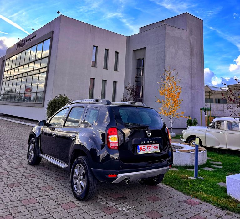 Dacia Duster 1.5Dci 4x4 Navi Pilot Automat Scaune incalzite Carlig