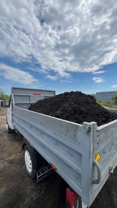 Перегной Навоз Конский КРС удобрение