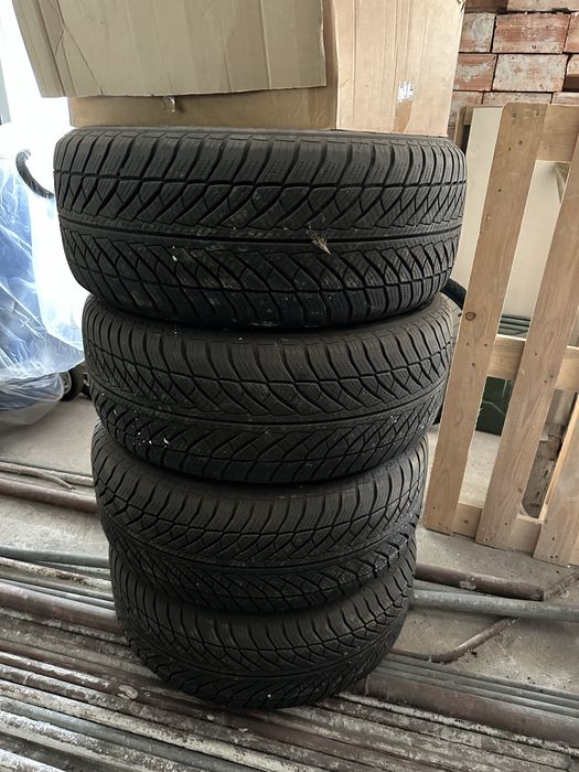 Goodyear ultragrip wrangler 255 55 18 зимни гуми runflat