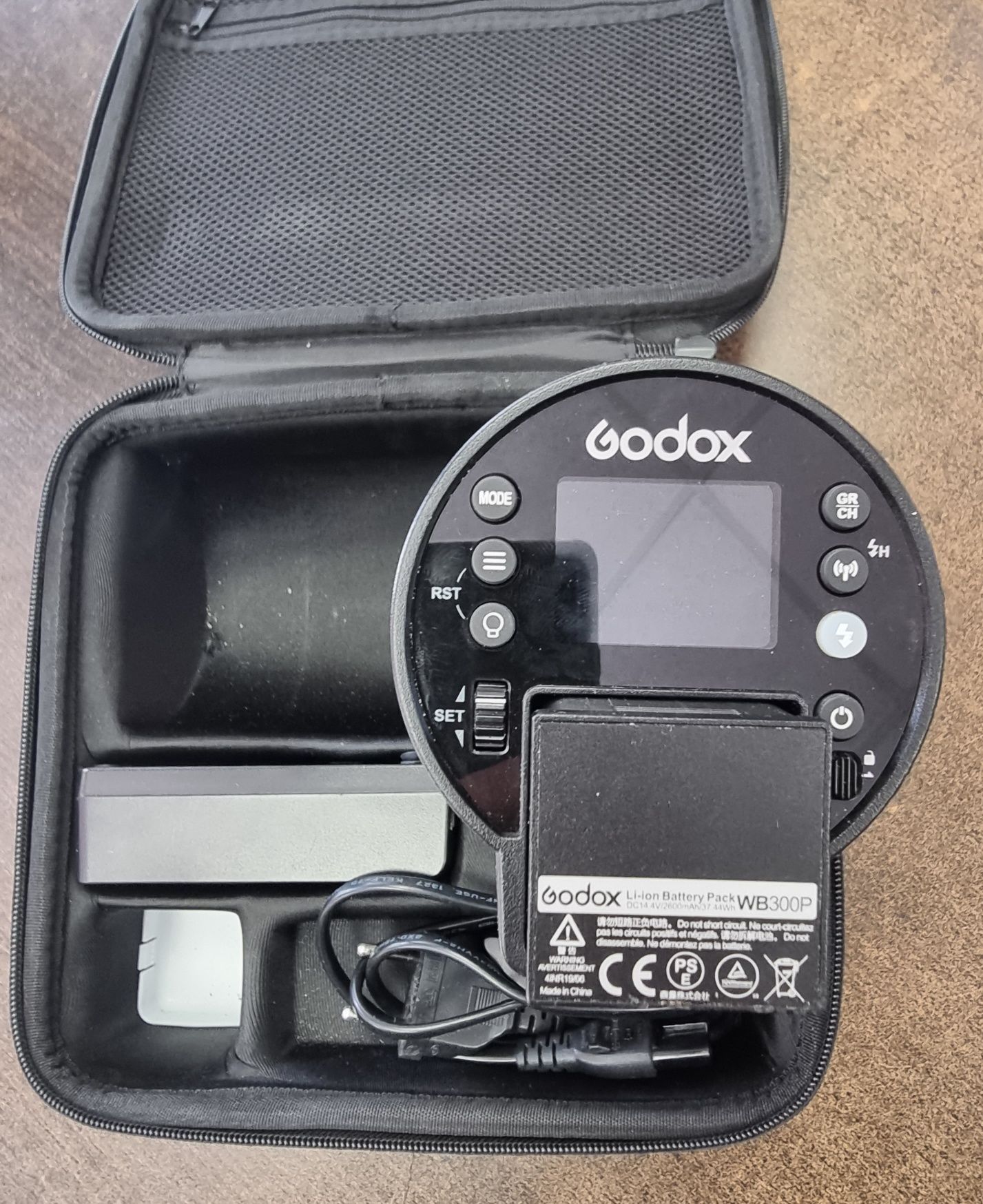 Светлавица Godox -AD300PRO