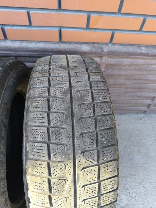Қыстық дөңгелек Goodride 215×60×r16