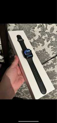 Продам Apple Watch Series 7