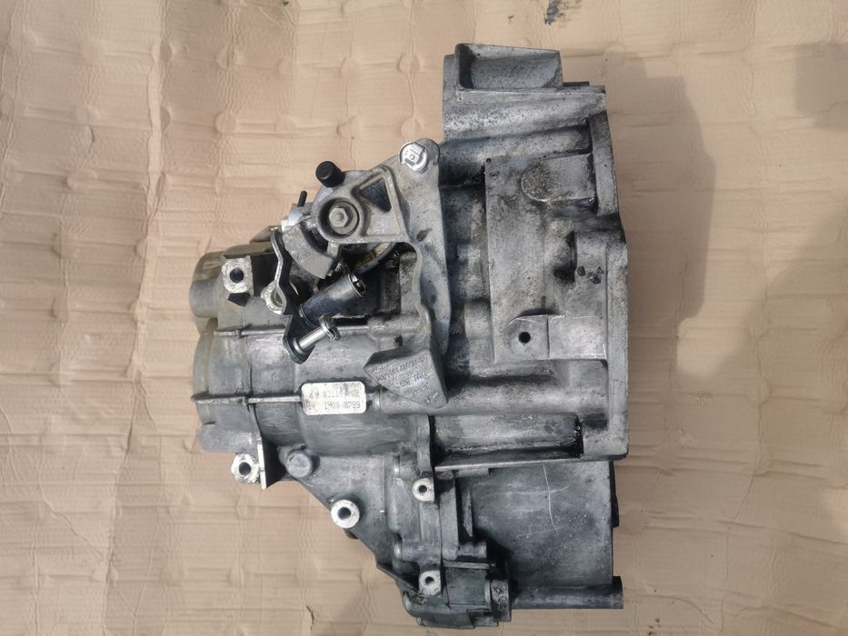 Cutie viteze Passat B6 4x4 JLR