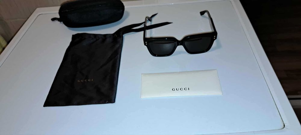Ochelarii soare pt Dama Gucci Italia produs nou cu eticheta