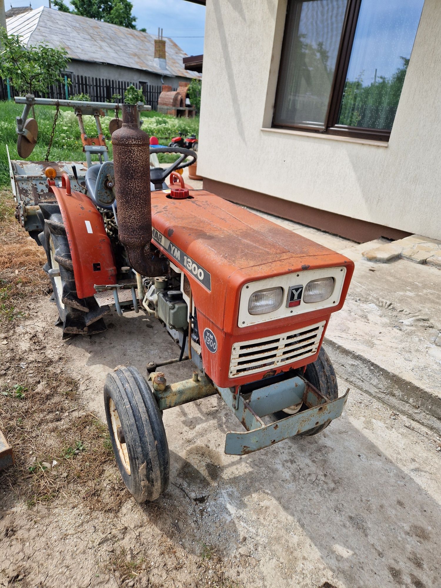 Tractoras yanmar perfecta stare