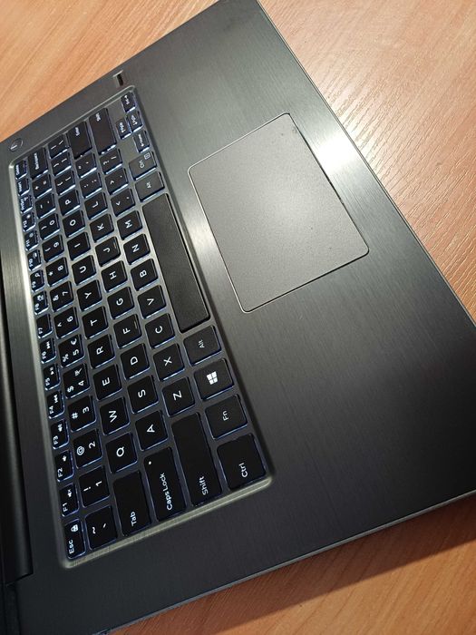 14' Dell™i7-7th/8GB DDR4/Nvidia 940MX 4GB DDR5/256GB SSD