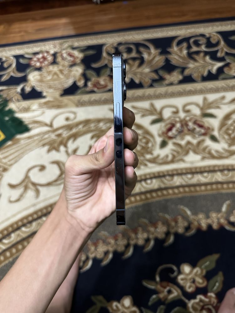 iPhone 13 Pro 256GB — yaxshi holatda, narxi kelishiladi