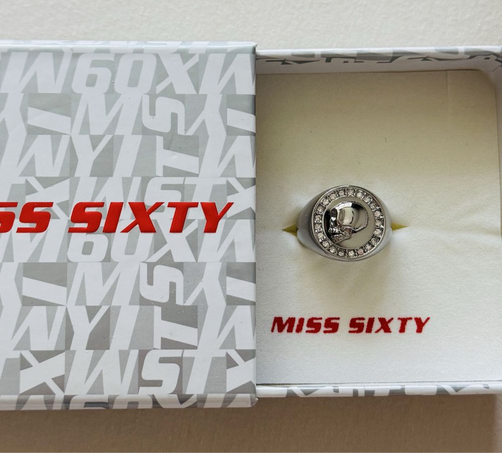 Обеци халки и пръстен на Miss Sixty
